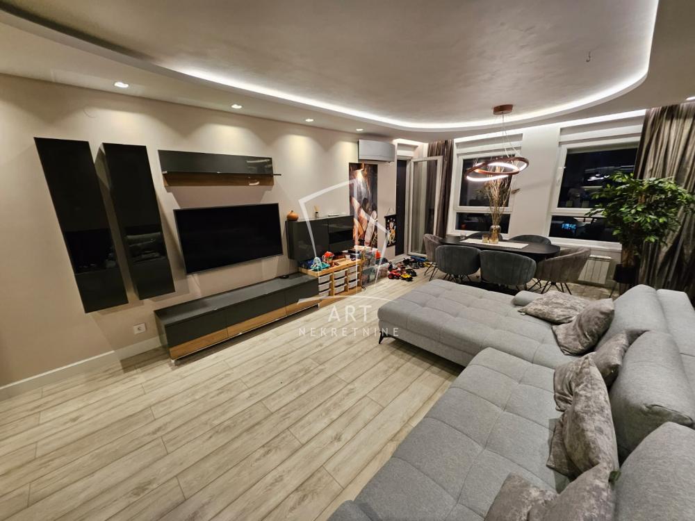 Slika 2 - Uroša Martinovića, Dvosoban stan za izdavanje, 62m2, 1.200€