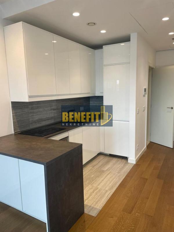 Slika 2 - Jednosoban stan za izdavanje, 37m2, 800€