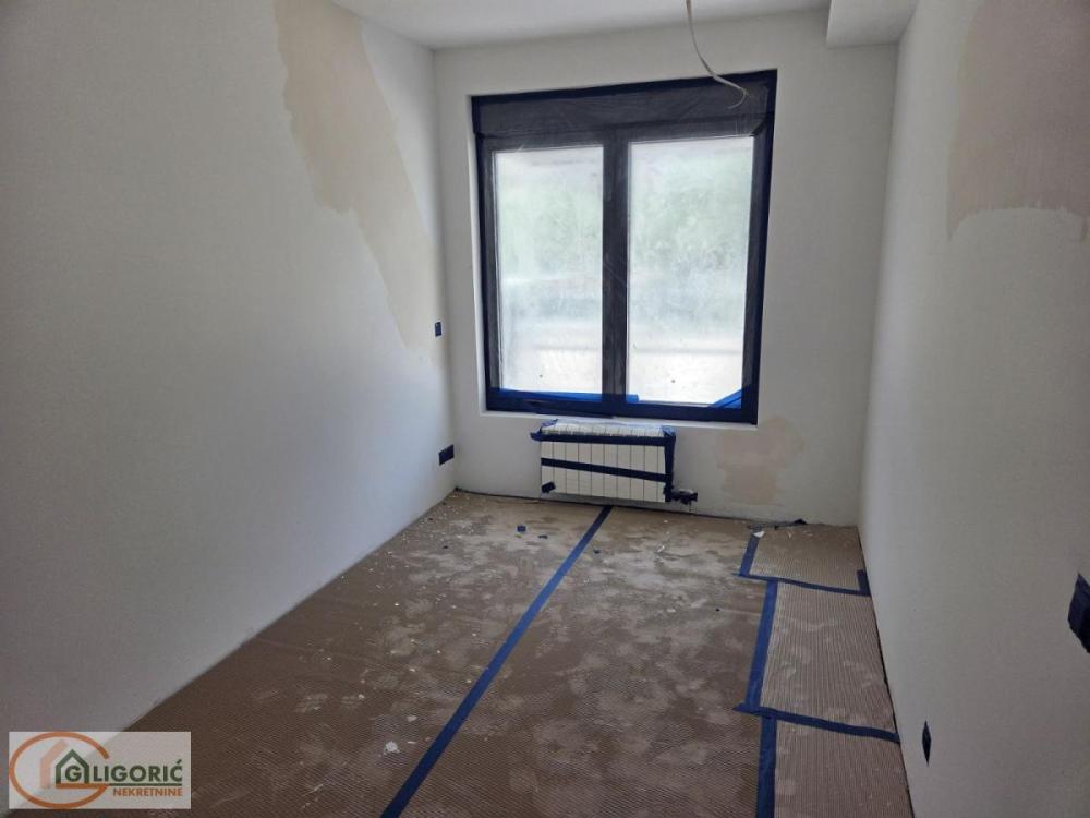 Slika 4 - Dimitrija Tucovića, Trosoban stan na prodaju, 66m2, 318.000€
