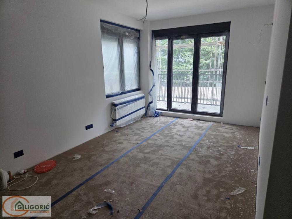 Slika 3 - Dimitrija Tucovića, Trosoban stan na prodaju, 66m2, 318.000€