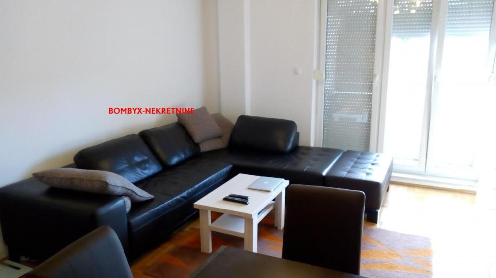 Glavna slika -Dvosoban stan za izdavanje, 50m2, 450€