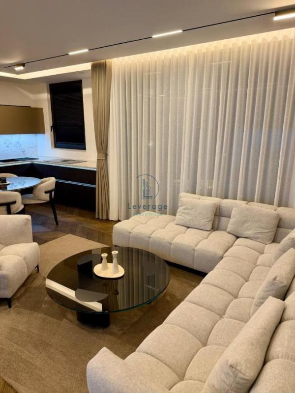 Slika 2 - Bulevar Vudroa Vilsona, Trosoban stan na prodaju, 82m2, 435.000€