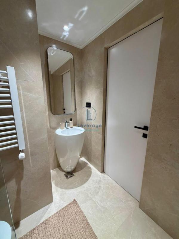 Slika 8 - Bulevar Vudroa Vilsona, Trosoban stan na prodaju, 82m2, 435.000€