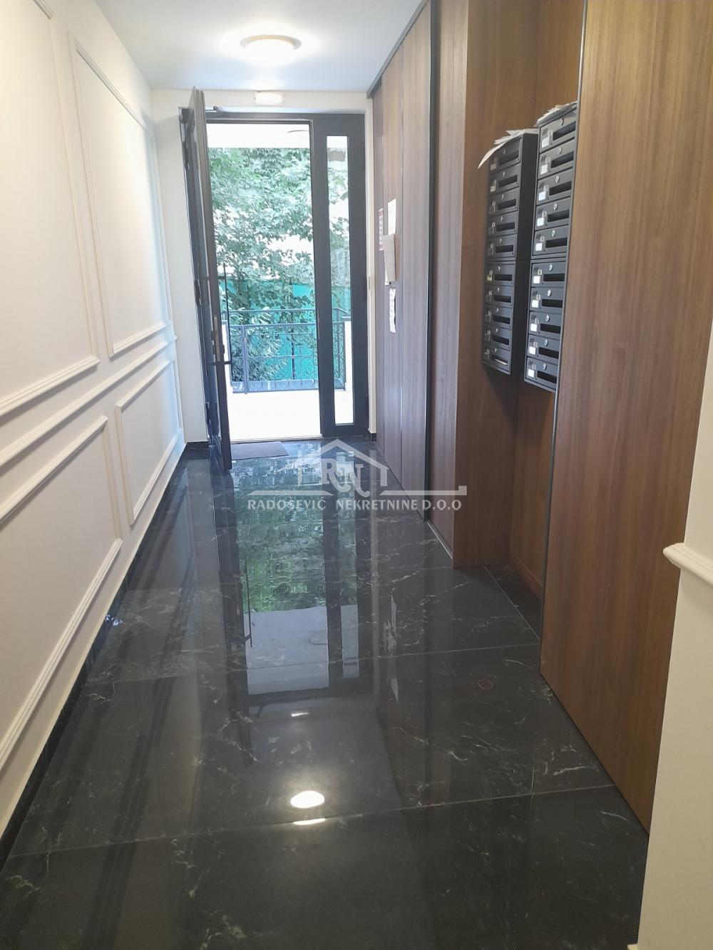 Slika 3 - Trstenjakova, Troiposoban stan za izdavanje, 70m2, 750€