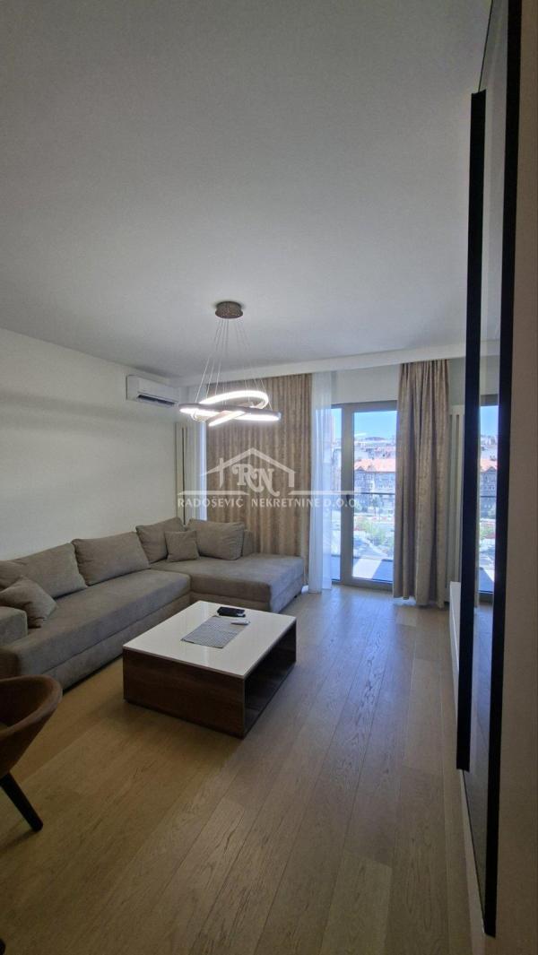 Slika 3 - Luke Ćelovića Trebinjca, Trosoban stan za izdavanje, 70m2, 1.600€