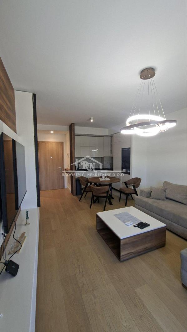 Slika 2 - Luke Ćelovića Trebinjca, Trosoban stan za izdavanje, 70m2, 1.600€