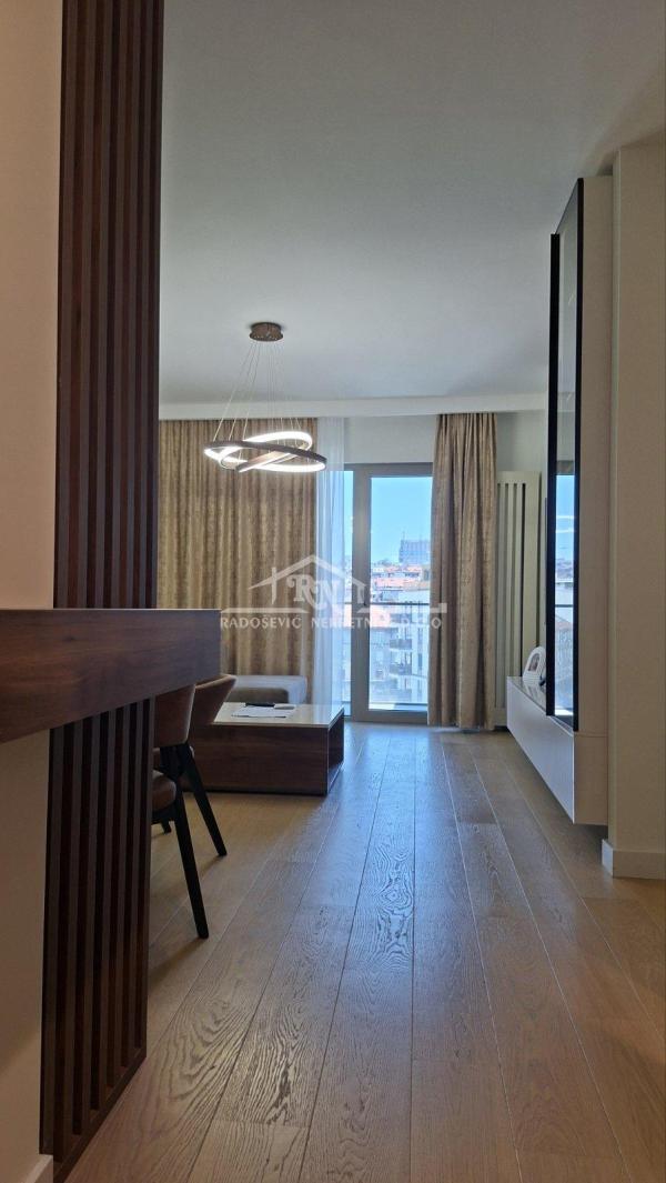 Slika 7 - Luke Ćelovića Trebinjca, Trosoban stan za izdavanje, 70m2, 1.600€