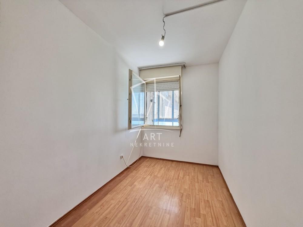 Slika 8 - Bele Bartoka, Troiposoban stan na prodaju, 70m2, 159.000€