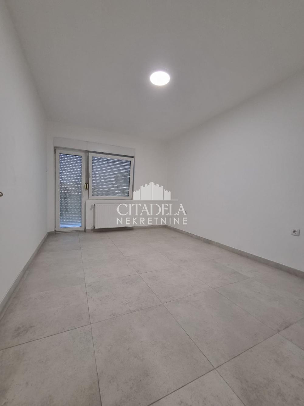 Slika 11 - Buljubaše Ranka Uroševića, Trosoban stan za izdavanje, 85m2, 450€