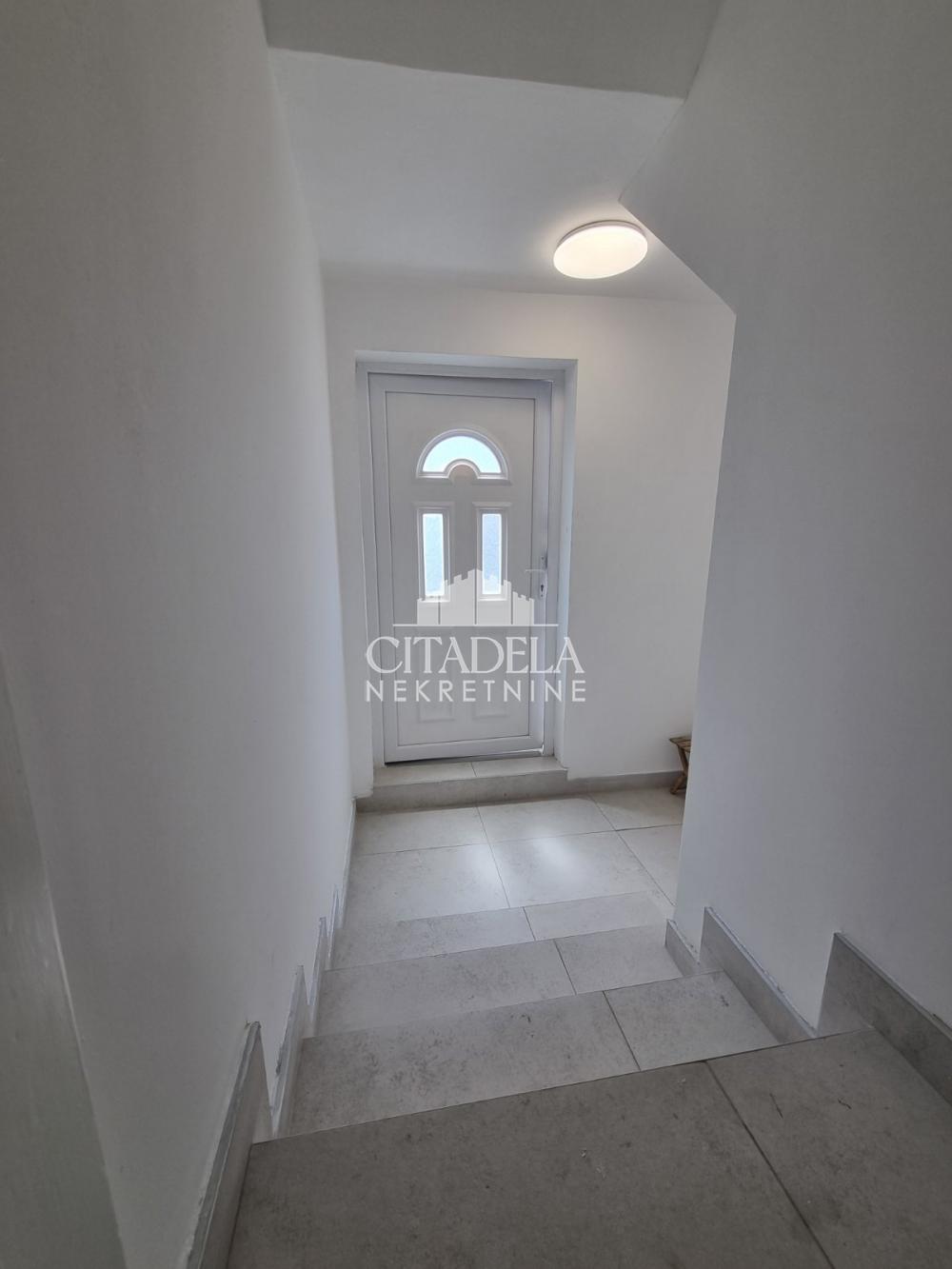 Slika 2 - Buljubaše Ranka Uroševića, Trosoban stan za izdavanje, 85m2, 450€