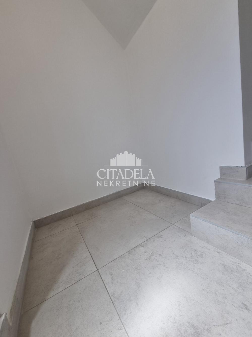 Slika 4 - Buljubaše Ranka Uroševića, Trosoban stan za izdavanje, 85m2, 450€