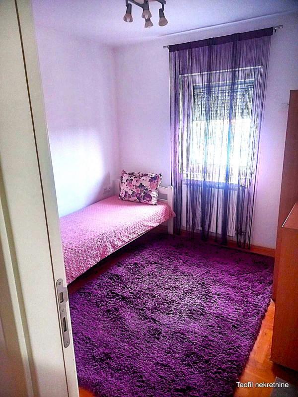 Slika 5 - Ugrinovački put, Dvoiposoban stan na prodaju, 60m2, 121.500€