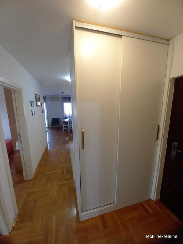 Slika 11 - Ugrinovački put, Dvoiposoban stan na prodaju, 60m2, 121.500€