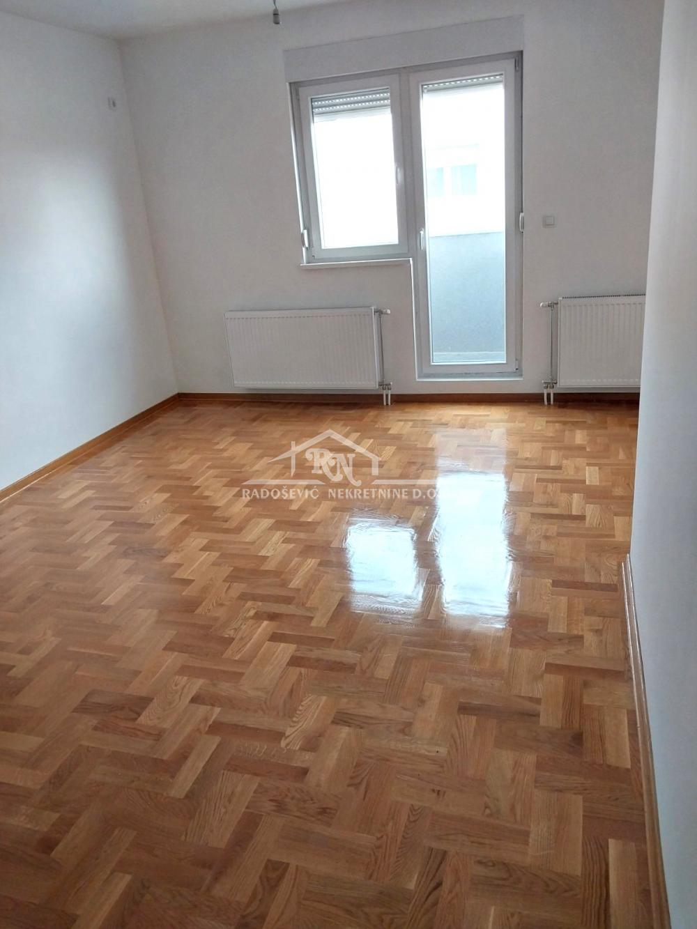 Slika 1 - Milorada Jovanovića, Dvoiposoban stan na prodaju, 55m2, 165.720€