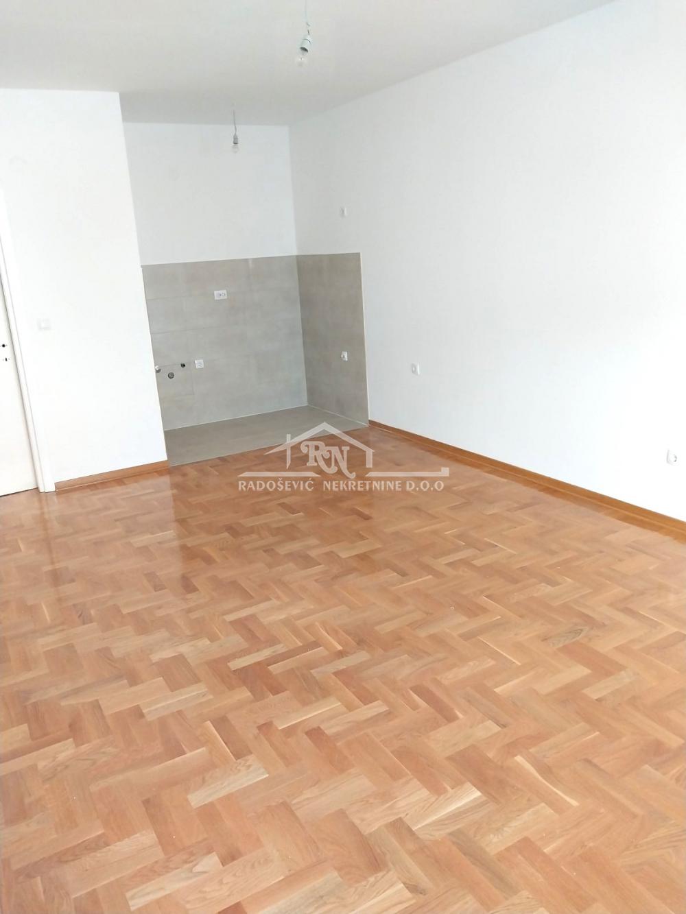 Slika 5 - Milorada Jovanovića, Dvoiposoban stan na prodaju, 55m2, 165.720€