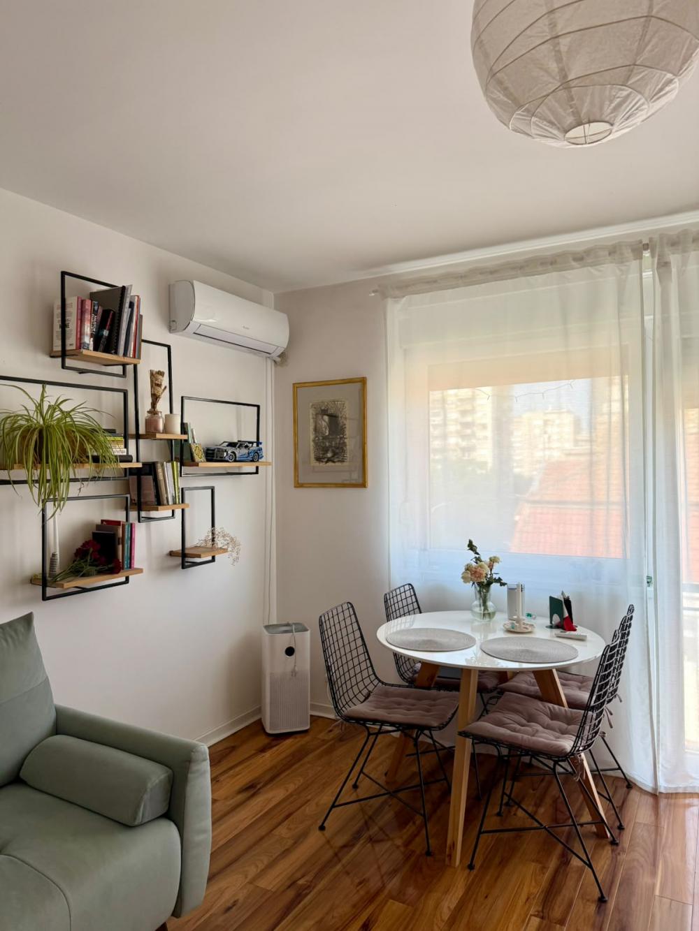 Slika 1 - Južni Bulevar, Dvosoban stan za izdavanje, 40m2, 650€