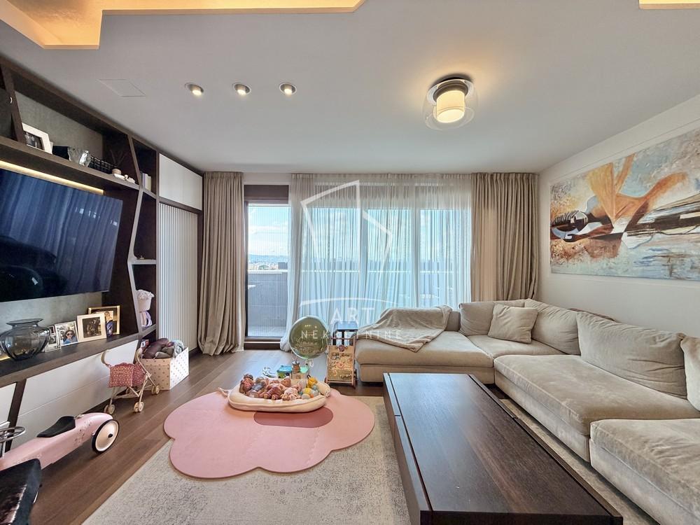 Slika 1 - Nikolaja Hartviga, Četvorosoban stan za izdavanje, 123m2, 1.800€