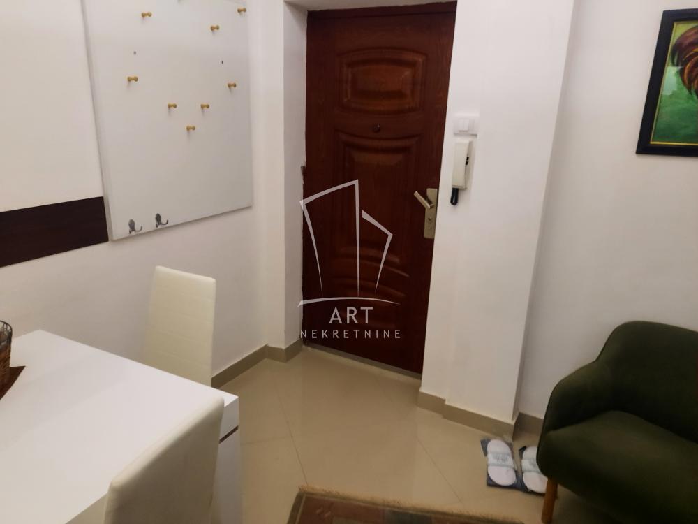 Slika 11 - Niška, Dvosoban stan za izdavanje, 44m2, 690€
