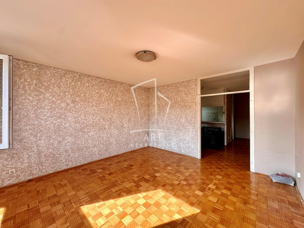 Slika 3 - Nede Spasojević, Dvoiposoban stan na prodaju, 65m2, 198.000€