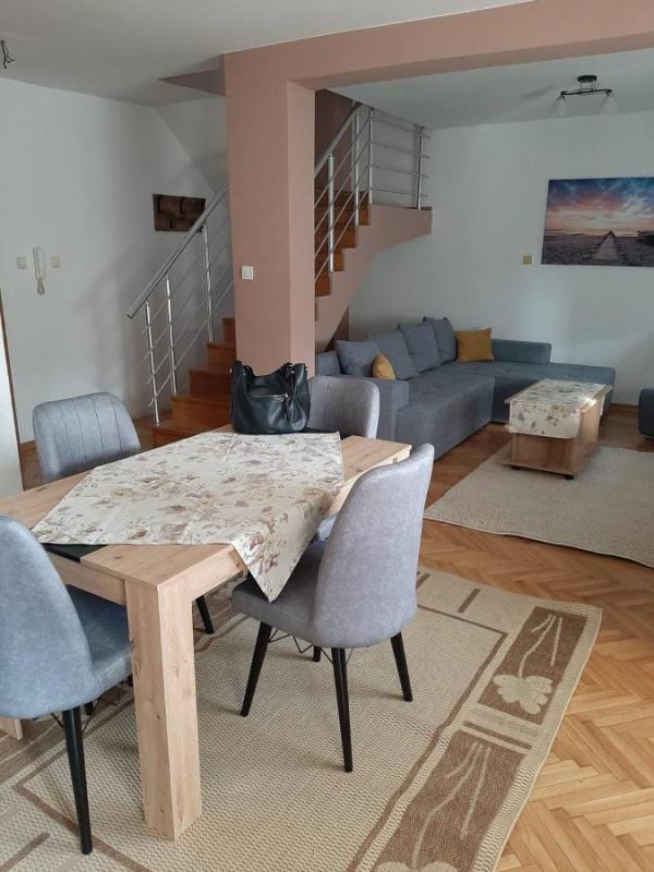 Slika 3 - Trosoban stan za izdavanje, 82m2, 650€