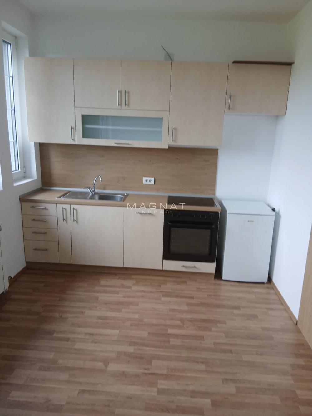 Slika 2 - Stojana Ljubića, Jednosoban stan za izdavanje, 35m2, 250€