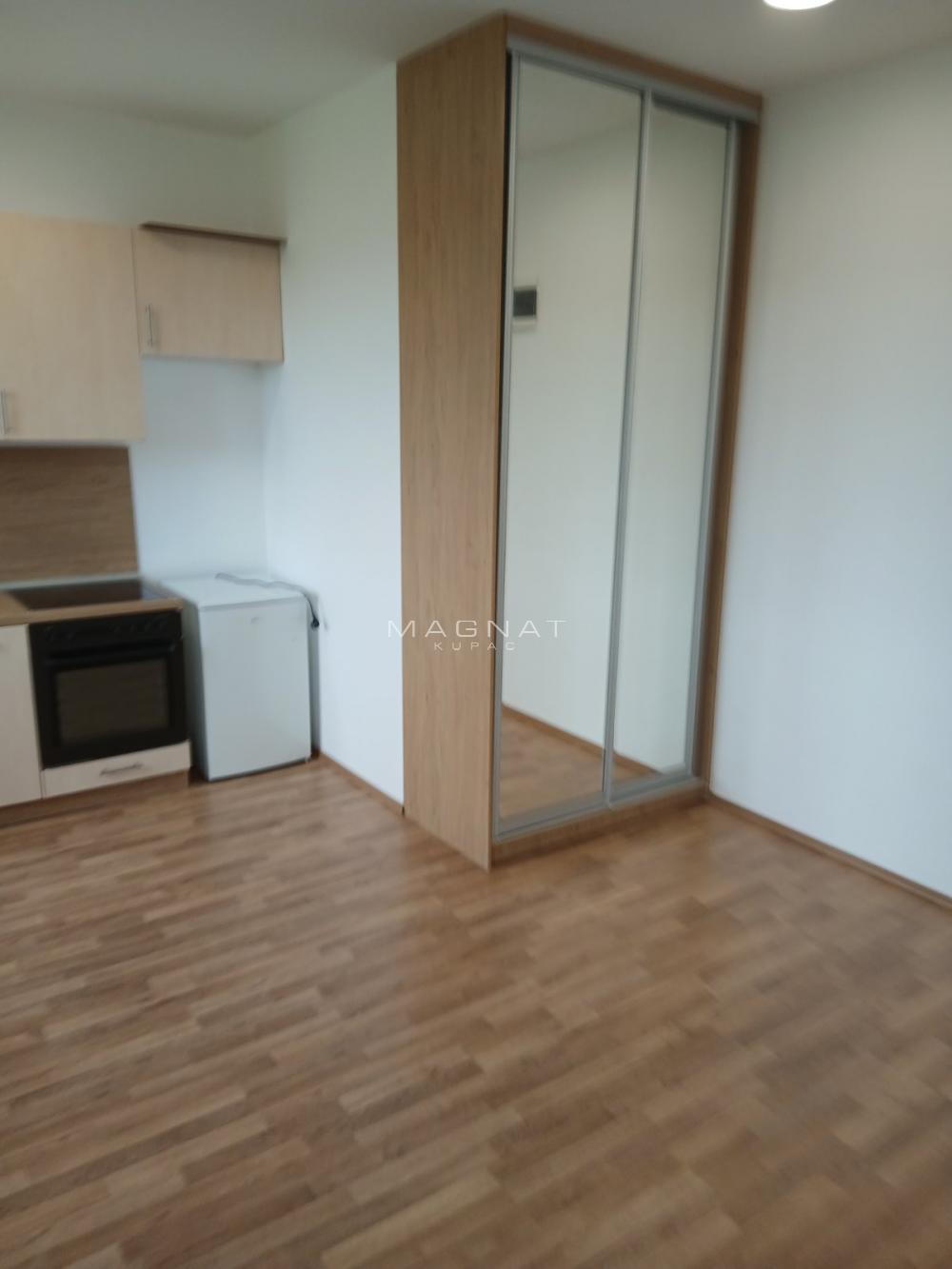 Slika 1 - Stojana Ljubića, Jednosoban stan za izdavanje, 35m2, 250€