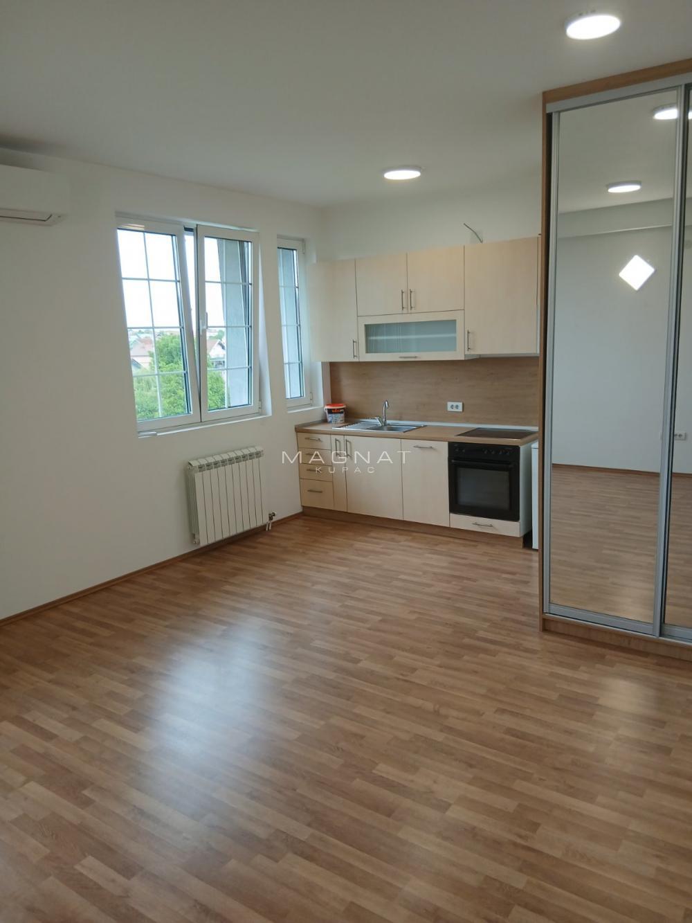 Glavna slika -Stojana Ljubića, Jednosoban stan za izdavanje, 35m2, 250€