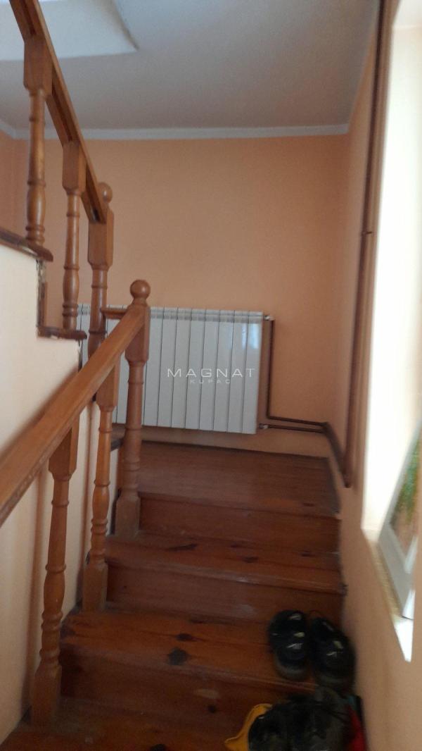 Slika 3 - Lipovačka,  Kuća na prodaju, 240m2, 300.000€