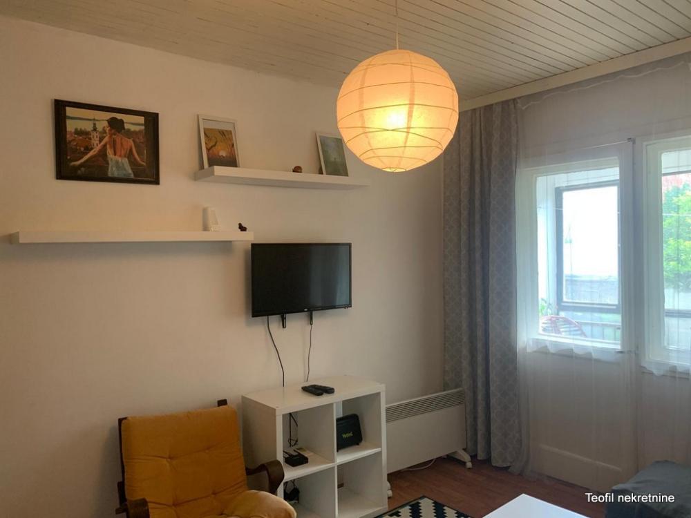 Slika 2 - Glavna, Dvosoban stan na prodaju, 37m2, 180.000€