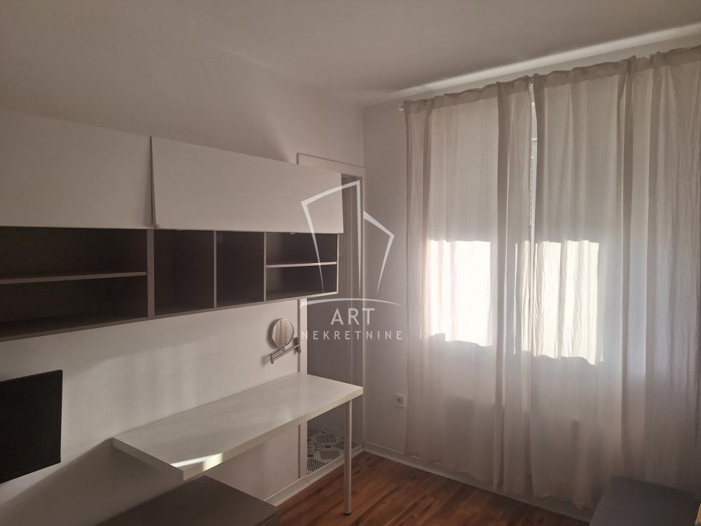 Slika 7 - Južni Bulevar, Dvosoban stan za izdavanje, 38m2, 650€