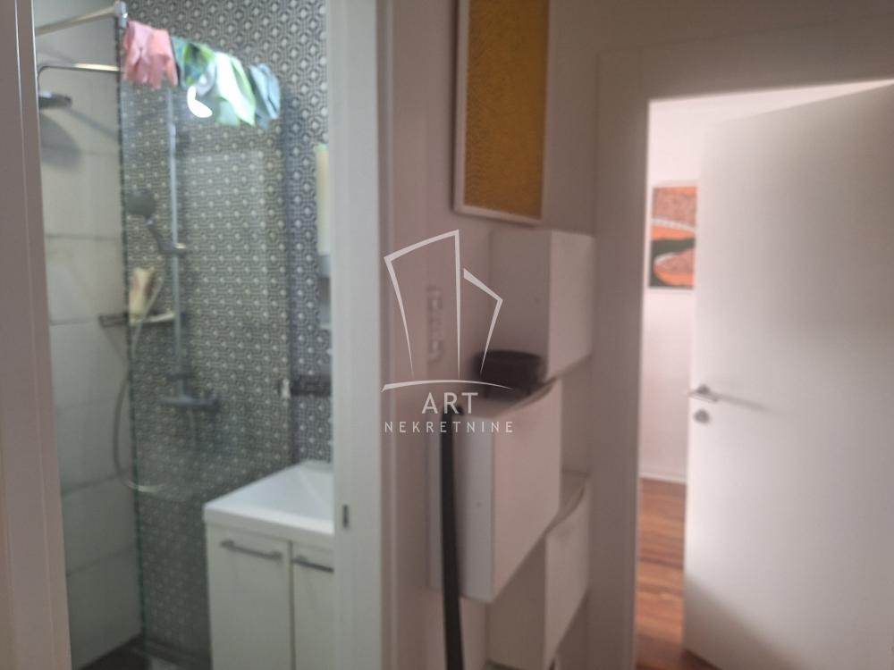 Slika 10 - Južni Bulevar, Dvosoban stan za izdavanje, 38m2, 650€