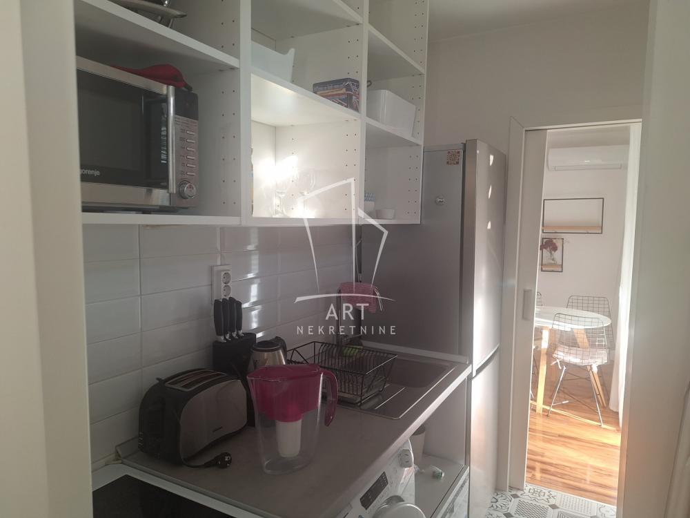 Slika 11 - Južni Bulevar, Dvosoban stan za izdavanje, 38m2, 650€