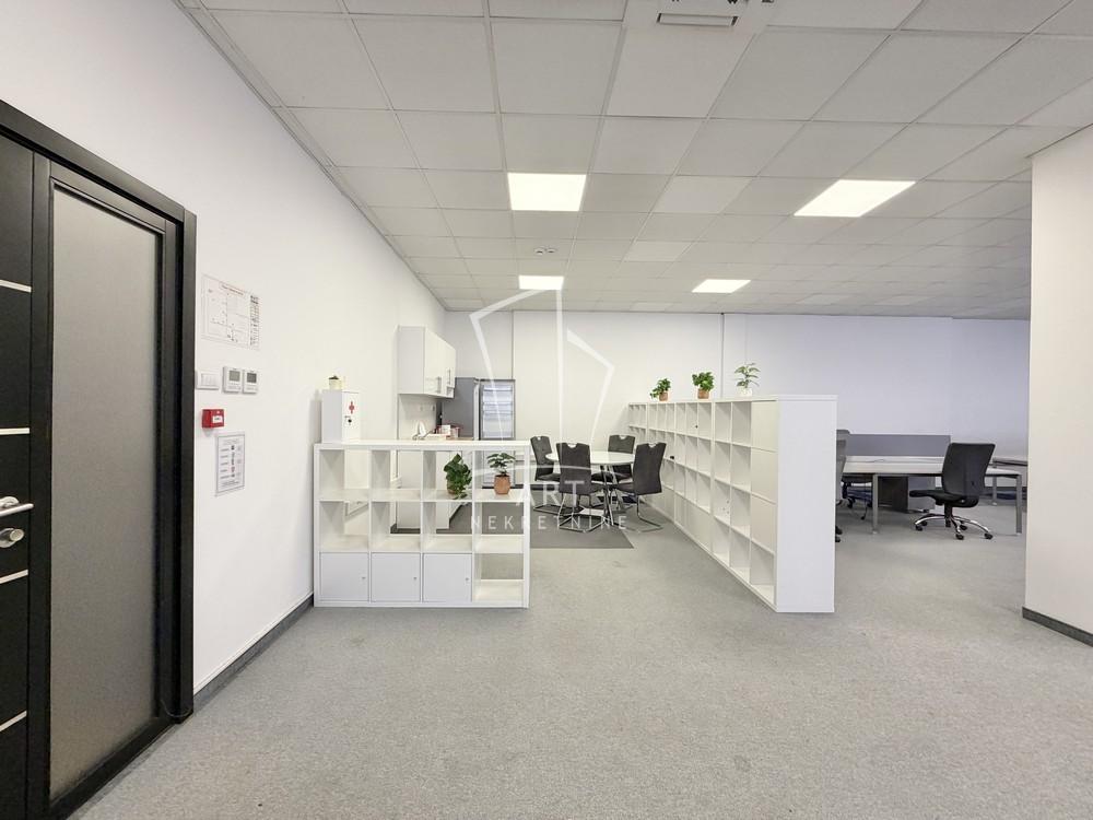 Slika 5 - Palmira Toljatija,  Lokal za izdavanje, 230m2, 2.600€