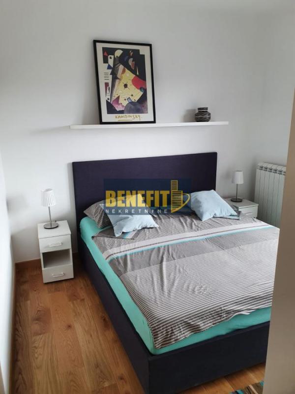 Slika 8 - Četvorosoban stan za izdavanje, 81m2, 1.300€