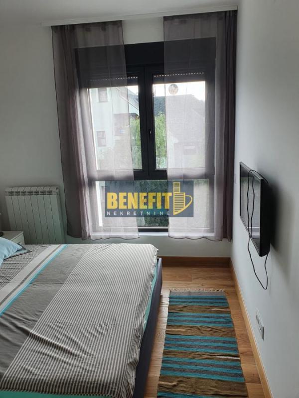 Slika 9 - Četvorosoban stan za izdavanje, 81m2, 1.300€