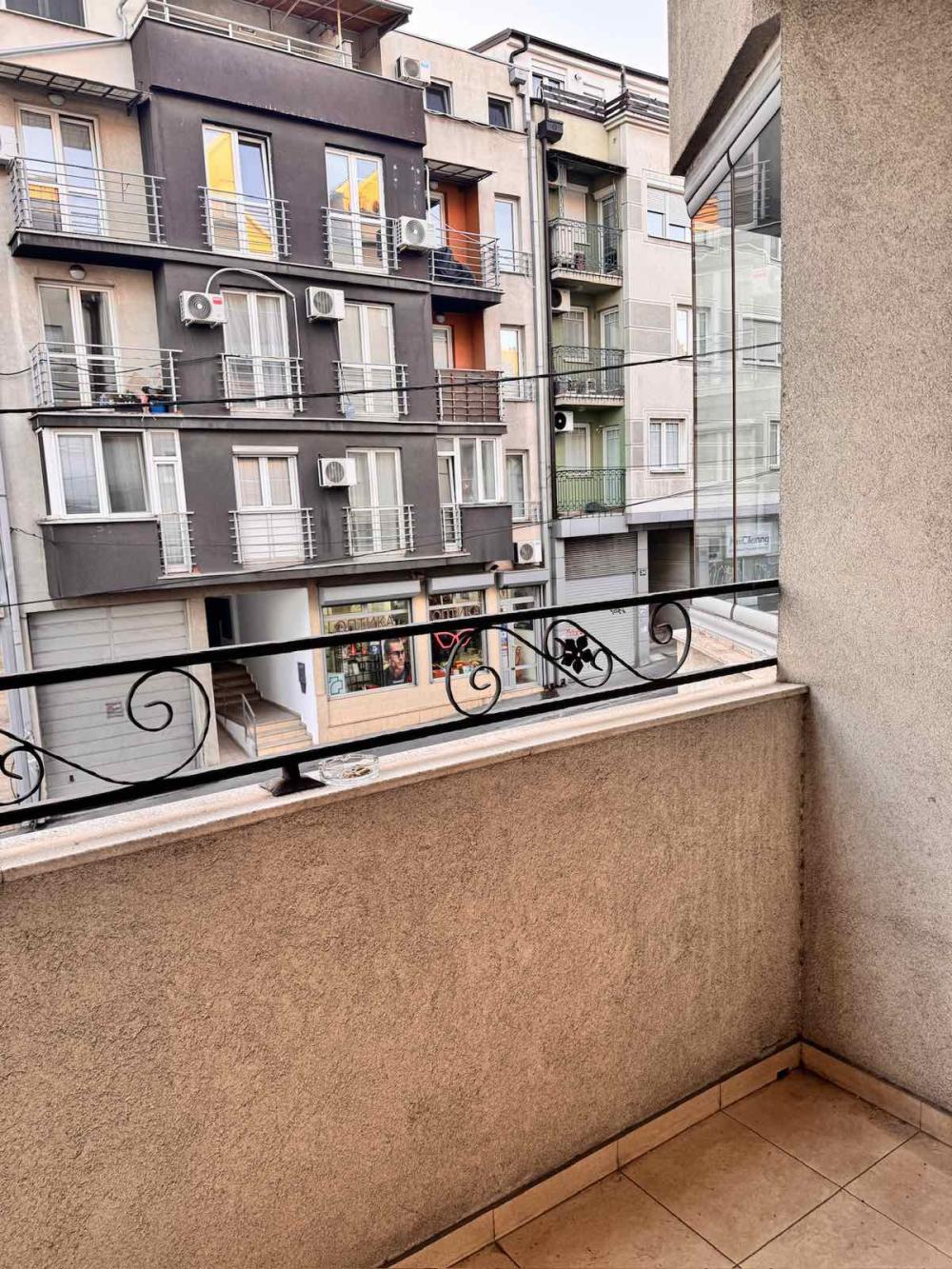 Slika 10 - Kruševačka, Trosoban stan za izdavanje, 67m2, 800€