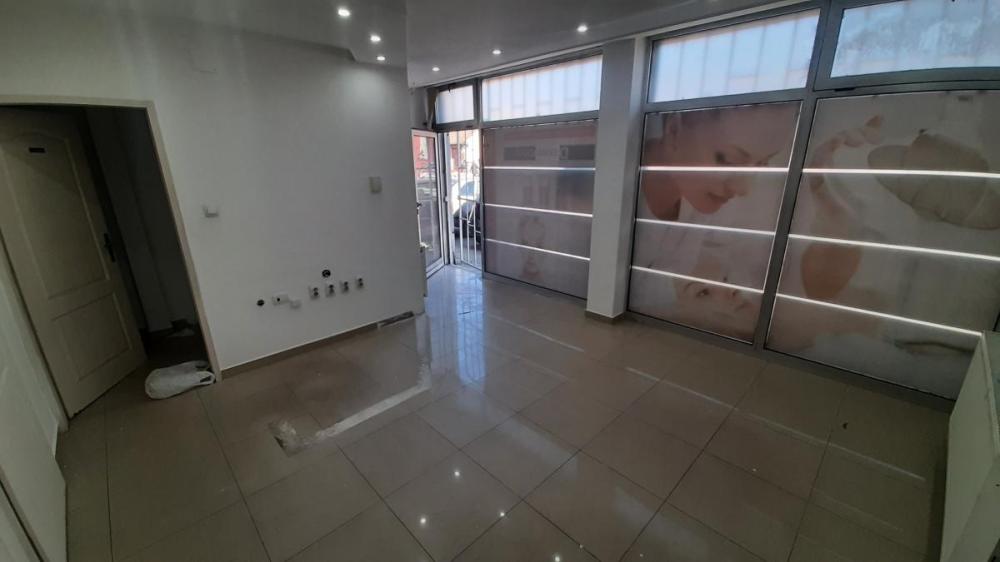 Slika 2 -  Lokal za izdavanje, 100m2, 600€