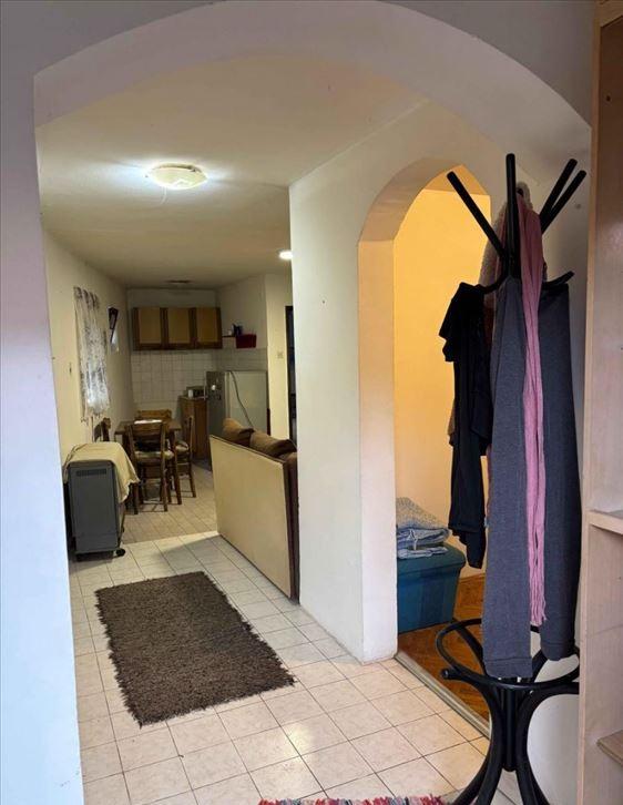Slika 3 - Jaše Ignjatovića, Jednoiposoban stan za izdavanje, 50m2, 300€