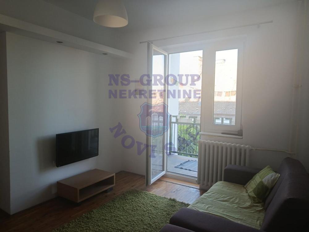Slika 2 - Dvoiposoban stan na prodaju, 49m2, 133.900€