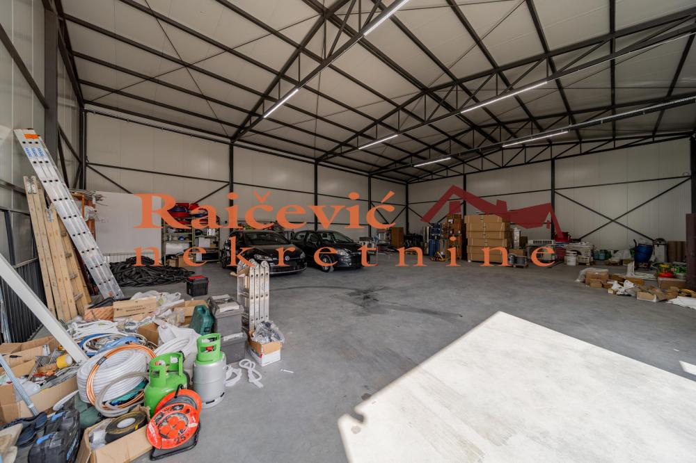 Slika 4 - Borca,  Lokal za izdavanje, 310m2, 2.200€