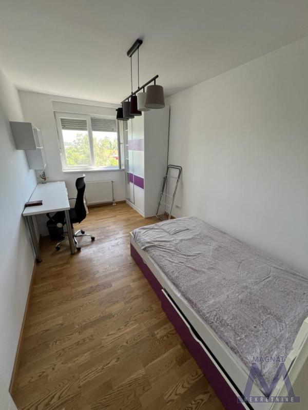 Slika 11 - Četvorosoban stan za izdavanje, 850€