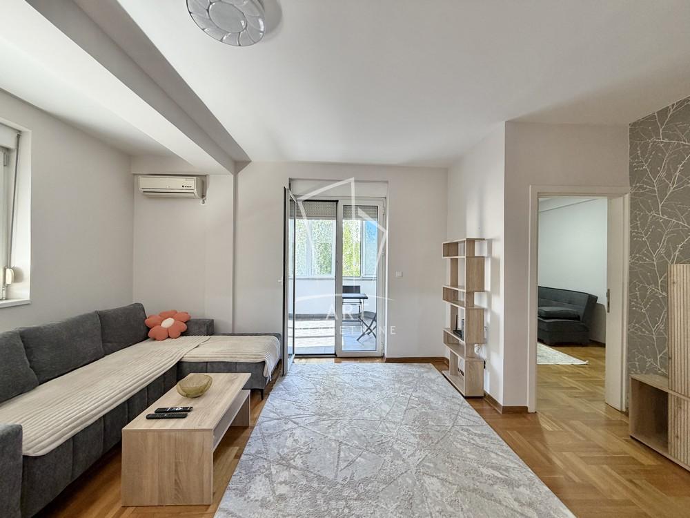Slika 1 - Gospodara Vučića, Trosoban stan za izdavanje, 62m2, 900€