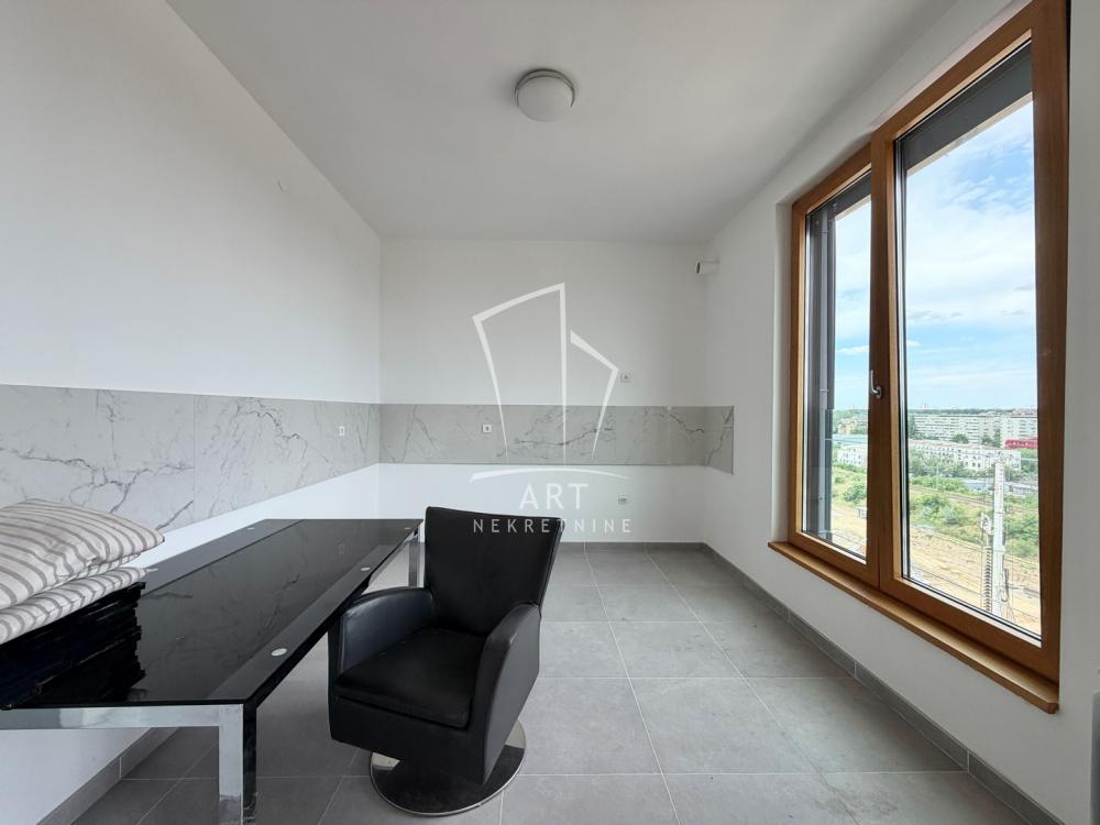 Slika 9 - Bulevar heroja sa Košara, Četvorosoban stan na prodaju, 119m2, 530.000€