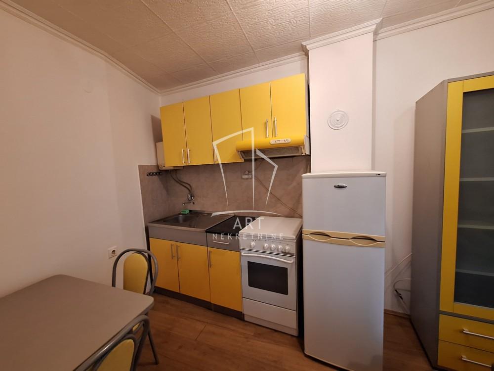 Slika 3 - Manasijeva, Jednoiposoban stan za izdavanje, 37m2, 300€