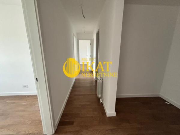 Slika 3 - Banatska, Troiposoban stan na prodaju, 95m2, 269.838€