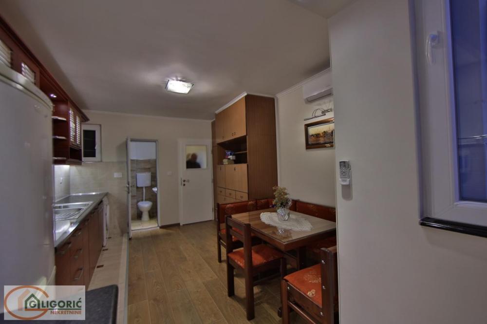 Slika 7 - Dvosoban stan za izdavanje, 64m2, 700€
