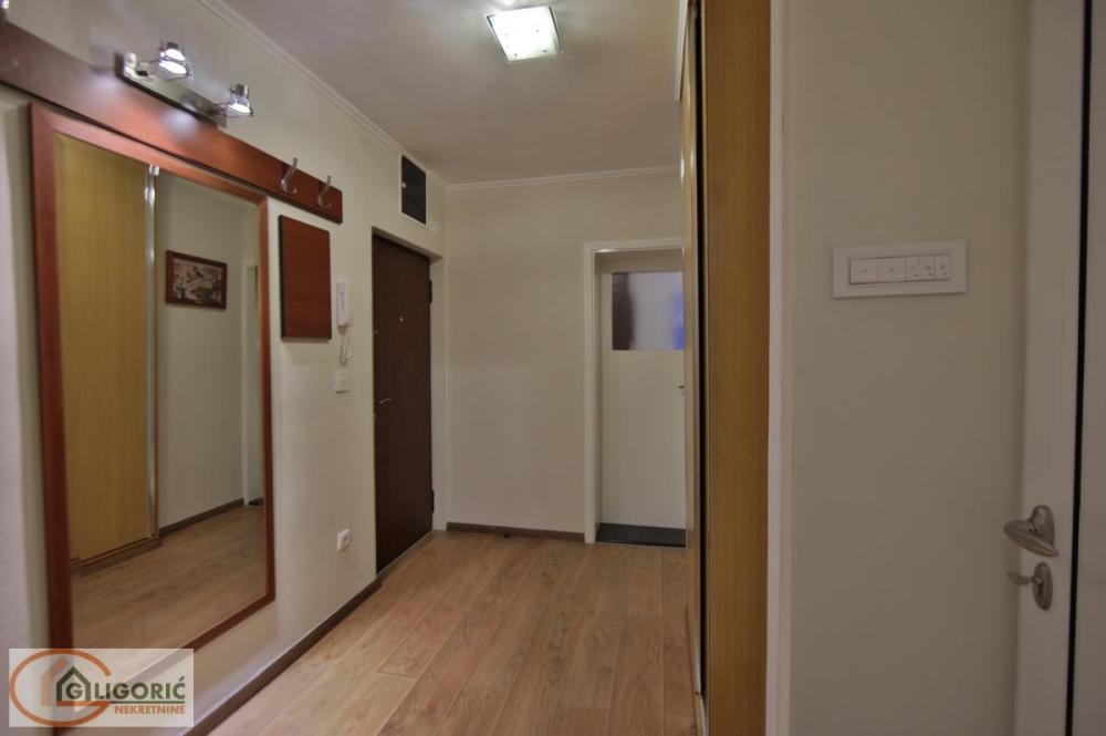 Slika 10 - Dvosoban stan za izdavanje, 64m2, 700€