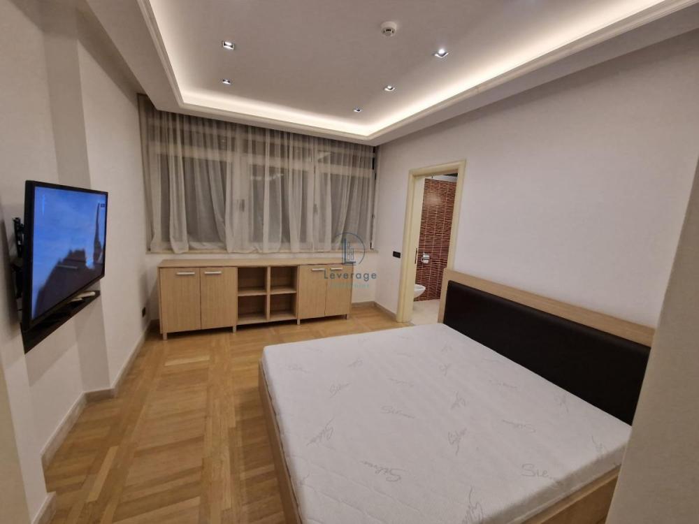 Slika 1 - Velisava Vulovića, Četvorosoban stan za izdavanje, 148m2, 2.400€