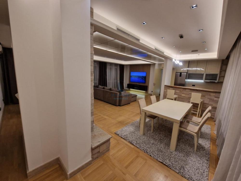 Slika 9 - Velisava Vulovića, Četvorosoban stan za izdavanje, 148m2, 2.400€