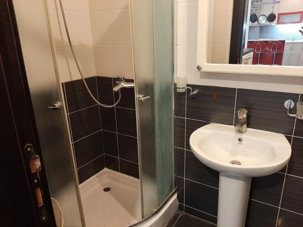 Slika 4 - Dvosoban stan za izdavanje, 45m2, 450€
